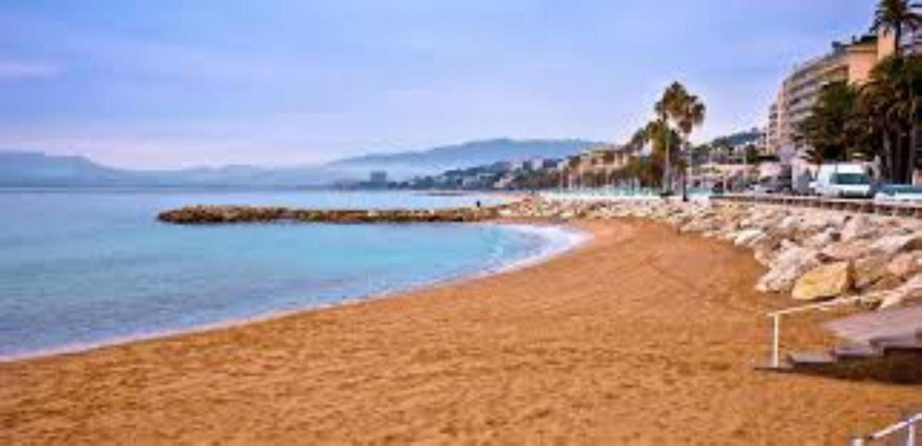 Lumineux 200 M Des Plages A0b192